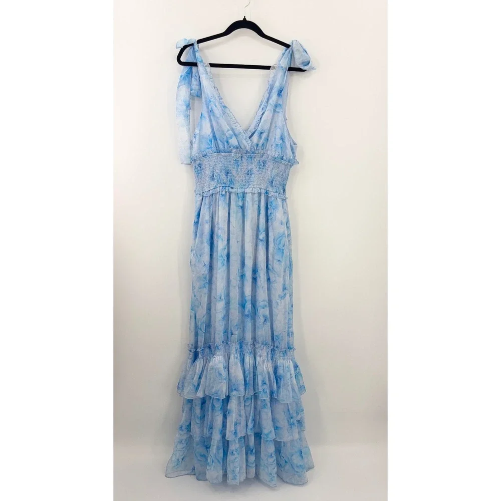B26 Petal & Pup Fionna Floral Maxi Dress L Blue Flowy Summer Wedding Guest - Picture 4 of 12